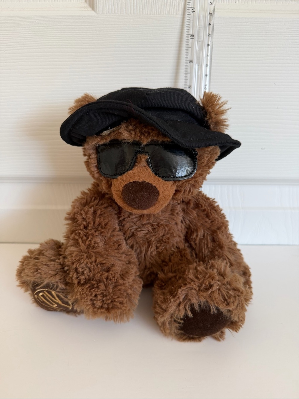 Aurora World SPY plush brown bear sunglasses hat